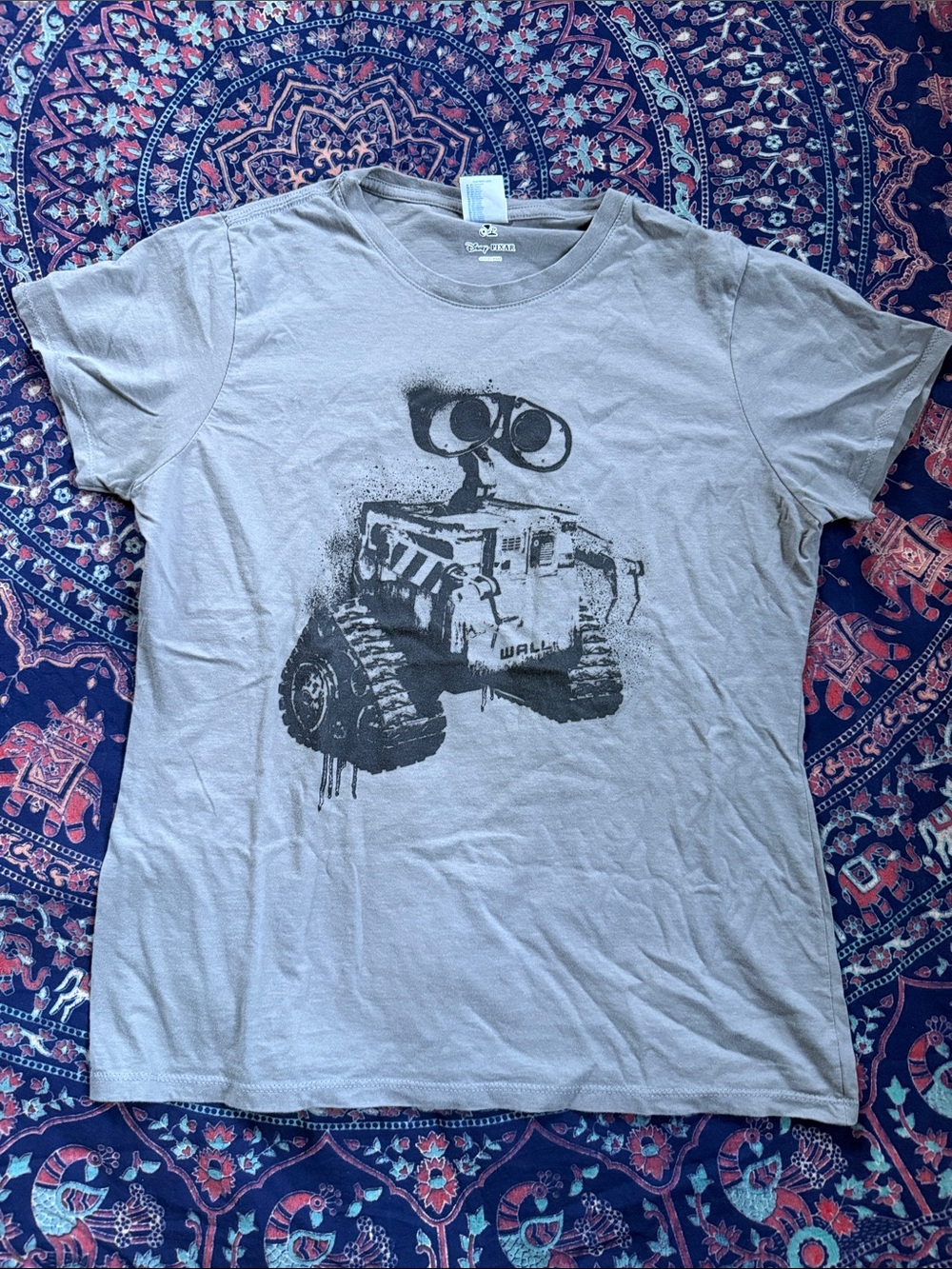 Wall·E Graphic Tee - Light Gray Crewneck Shirt